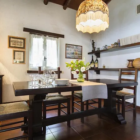 Βίλα Monzeglio Sleeps 8 Wifi *