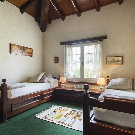 Monzeglio Sleeps 8 Wifi *