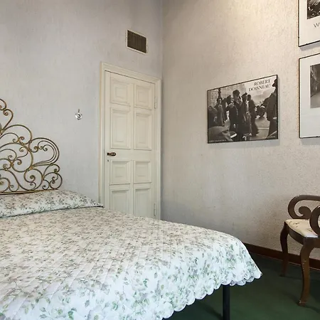 Monzeglio Sleeps 8 Wifi Βίλα